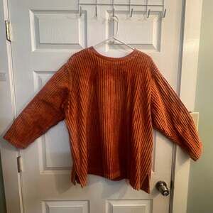 Denim & Co. 1X Plus Size Rust Orange Chenille Ribbed Crewneck Long Sleeve Sweate